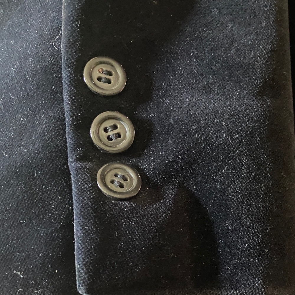Buffums Classic Black Velvet Blazer - Picture 4 of 5